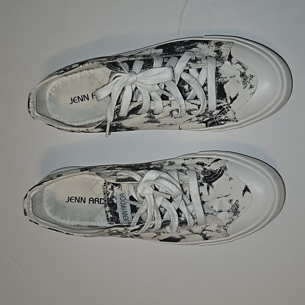 Jenn Ardor Canvas Shoes Sz 9 Sneakers for Wome Low Top slip On Casual Falts